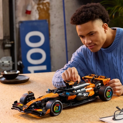 Technické funkce pro fanoušky motorsportu
