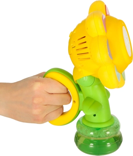 Dobíjecí provedení s praktickou rukojetí