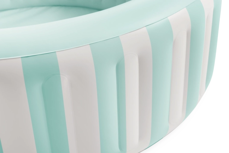 Pohodlné a stabilní nafukovací stěny