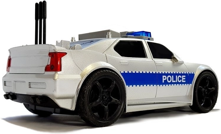 Otevíratelný zadní kufr