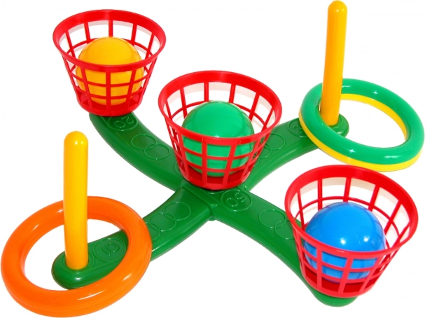 Hra házení kroužků a míčků
