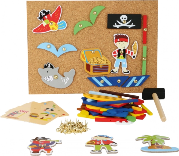 Dřevěná kreativní hra Piráti – zatloukací set small foot