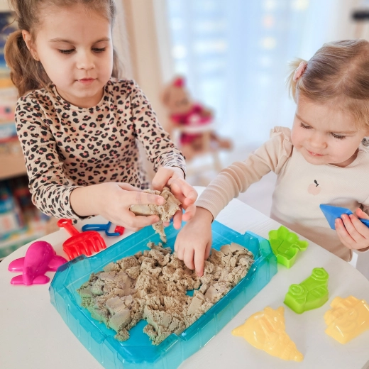 Kompaktní tác – pořádek a zábava na stole