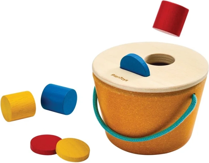 PlanToys vkládací kyblík – válečky a mince