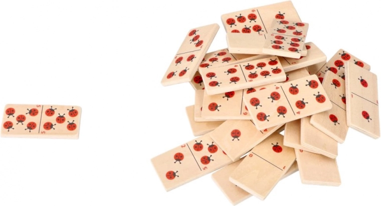 Dřevěné domino s beruškami