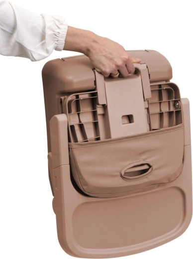 Kompaktní skládání a snadné přenášení