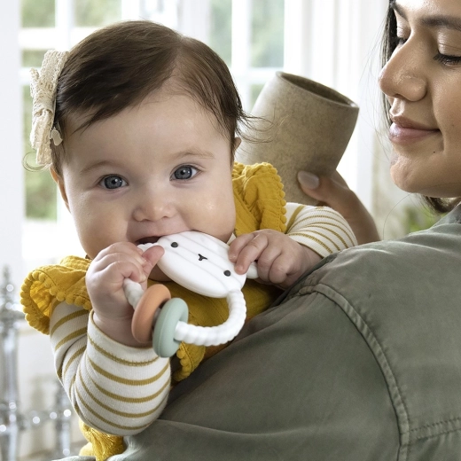 Snadné uchopení pro malé ručičky