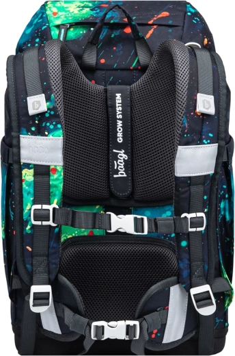 Lehký a ergonomický batoh pro první stupeň