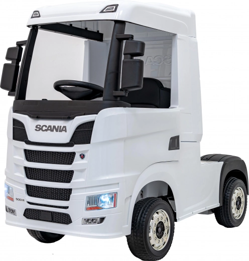 Silný pohon 4x35 W pro plynulou jízdu