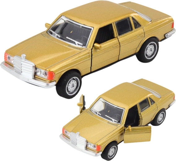 Realistické detaily a otevírací dveře