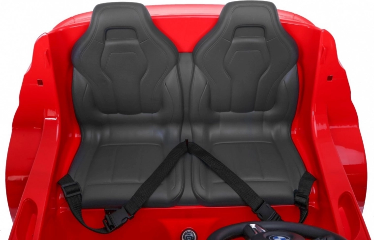 Luxusní vzhled BMW a pohodlí pro 2 děti