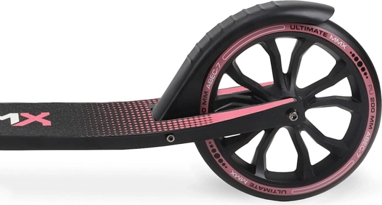 Velká 205mm kola a ložiska ABEC‑7 pro plynulou jízdu