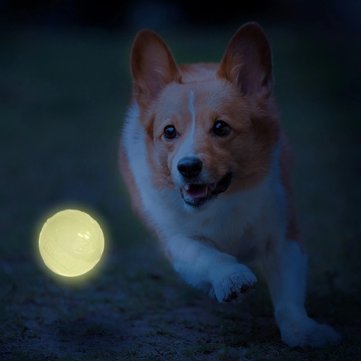 Hra i po setmění díky LED osvětlení