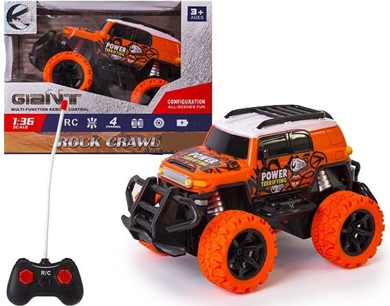 Malé dálkově ovládané terénní auto oranžové