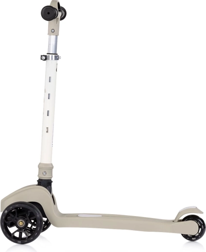 Roste s dítětem díky nastavitelným řídítkům