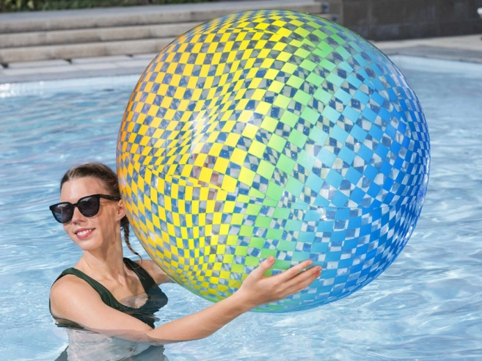 Velký průměr 107 cm pro maximální zábavu