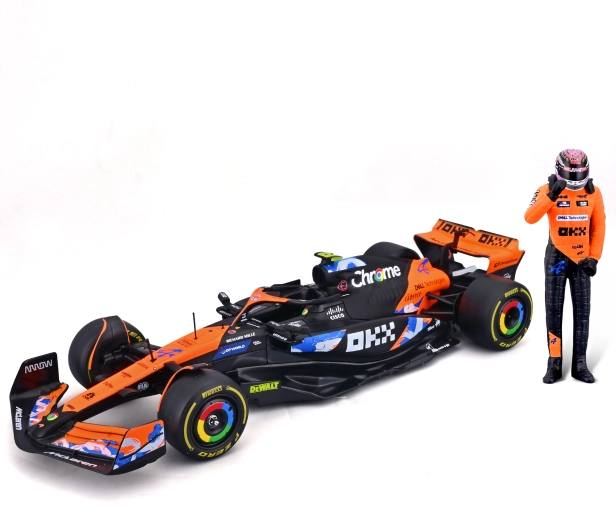 Kovový model mclaren mcl38 f1 1:24 s figurkou jezdce
