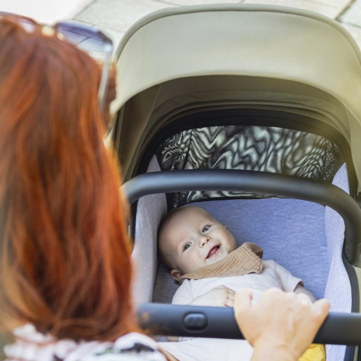 Korbička s ventilací a prodloužitelnou stříškou SPF 50+