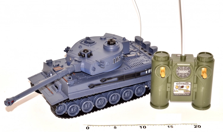 Tank na dálkové ovládání Tiger 28 cm