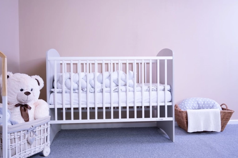 Tři polohy roštu pro pohodlnou péči