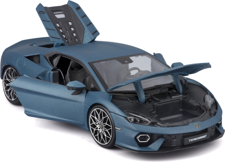 Otevírací dveře, kufr i kryt motoru