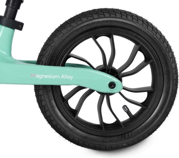Lehký a pevný rám z magnesium alloy