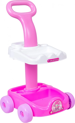 Stabilní vozík s kolečky a úložným prostorem