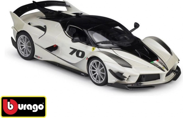 Bburago Ferrari FXX-K EVO No.70 černo-bílé model 1:18