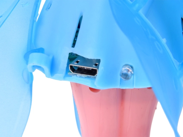 Dobíjení přes USB a jednoduché zapnutí