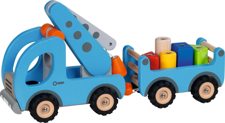 Dřevěný mobilní jeřáb s přívěsem