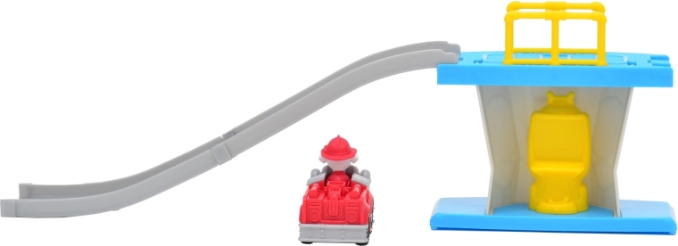 Akční sjezd po rampě