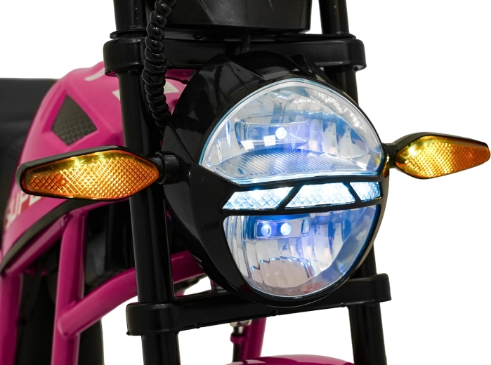 LED osvětlení a podsvícená palubní deska