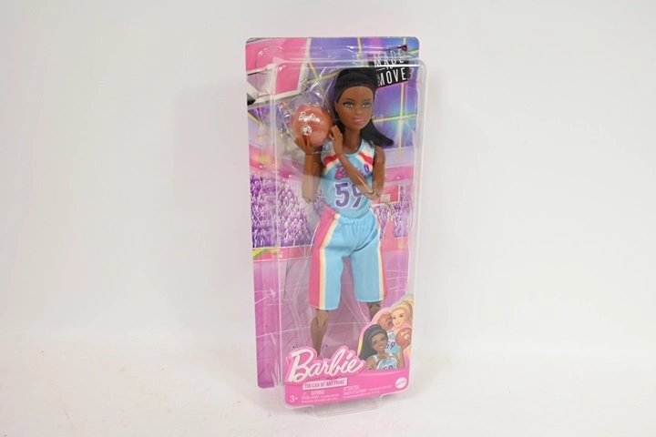Barbie tematická panenka basketbalistka s míčem