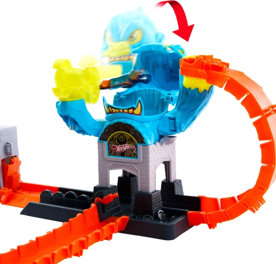 Akční věž s otáčivým prvkem