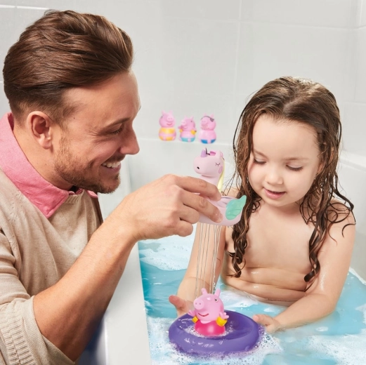 Čtyři stříkací figurky pro hry ve vodě