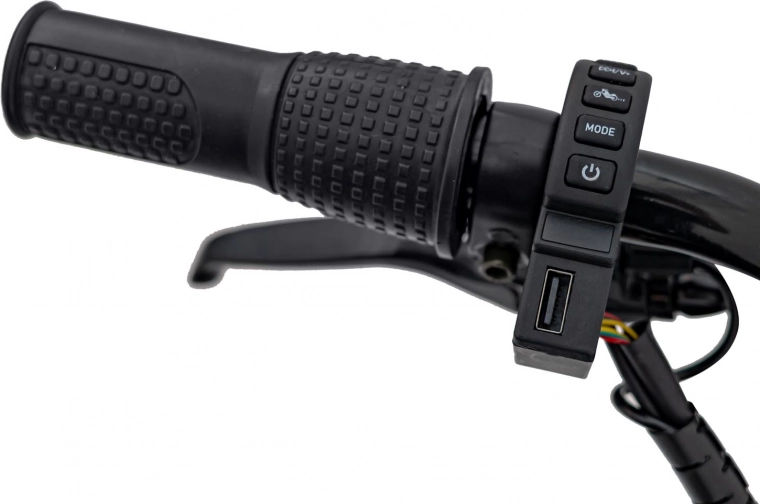 LED světla a audio panel MP3/USB