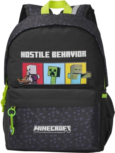 Praktické kapsy a snadný přístup k věcem