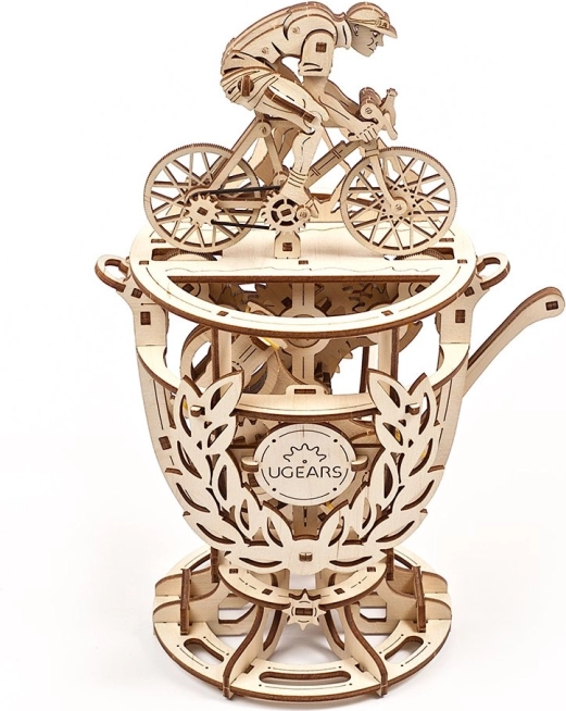 Dřevěné mechanické 3D puzzle UGEARS Cyklista – pohár s pohyblivým mechanismem