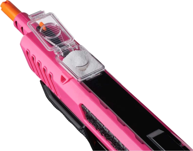 Snadné plnění horního zásobníku soli