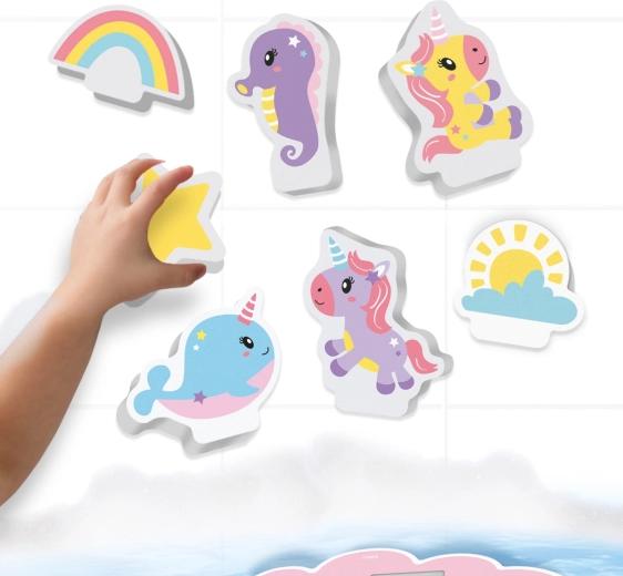 Plavou na vodě a lepí na kachličky