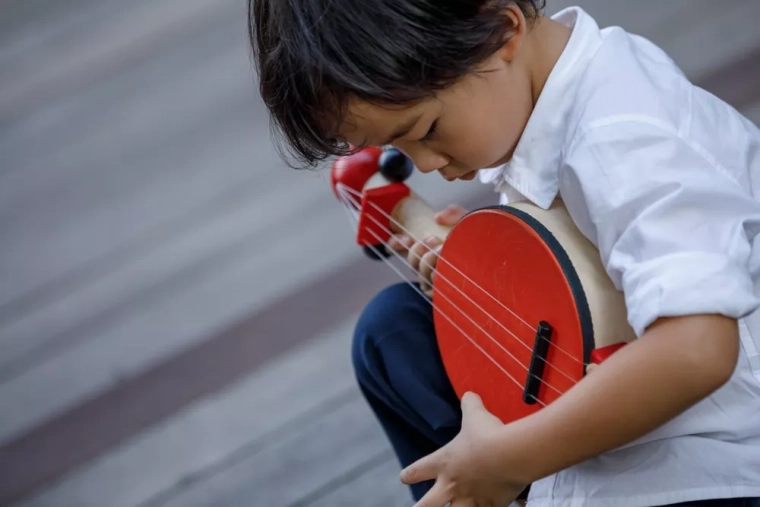 Realistické hraní pro malé muzikanty