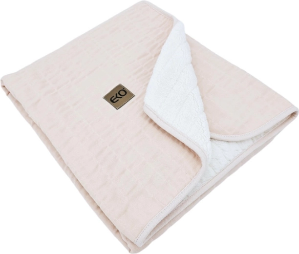 Lehká, hypoalergenní výplň