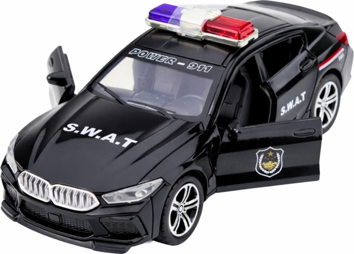 Otevírací přední dveře pro taktickou hru