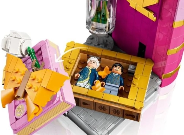 Panty, přihrádky a variabilní aranžování