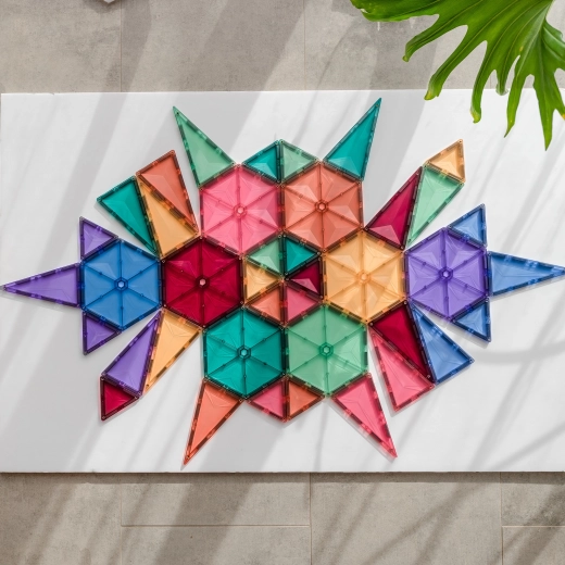 Geometrie v praxi: hvězdice, mozaiky i prostorové modely
