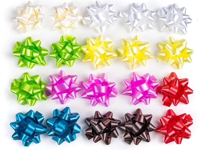 Samolepicí dárkové rozetky 5 cm, mix barev (20 ks)
