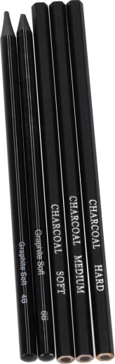 Široká paleta tužek a uhlů