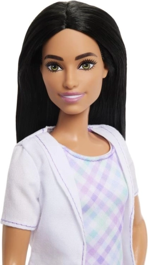 Panenka Barbie připravená k ošetření