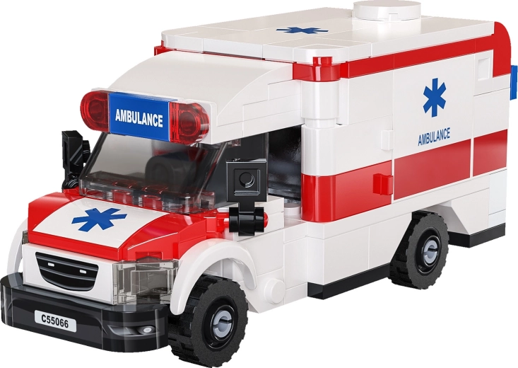 Realistická sanitka na závodním podvozku