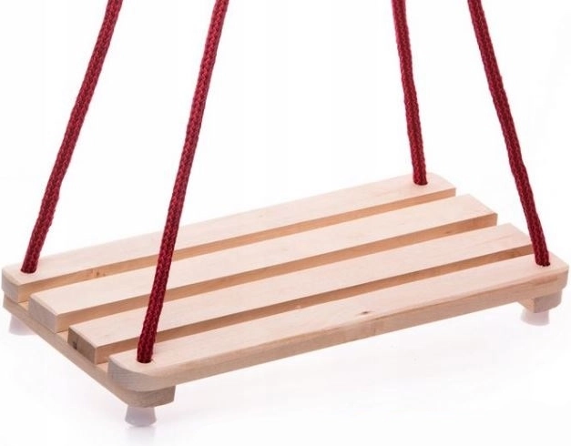 Dřevěná houpačka s přírodní sedací deskou